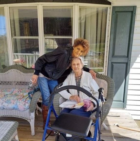 Meet your Posher, Billie - Picture 1 of 1